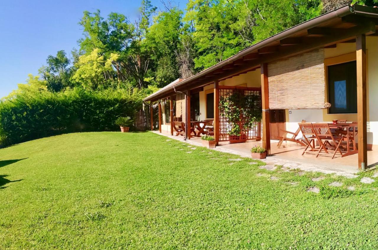 La Casa Nettarina Guest House Poggio Mirteto Bagian luar foto