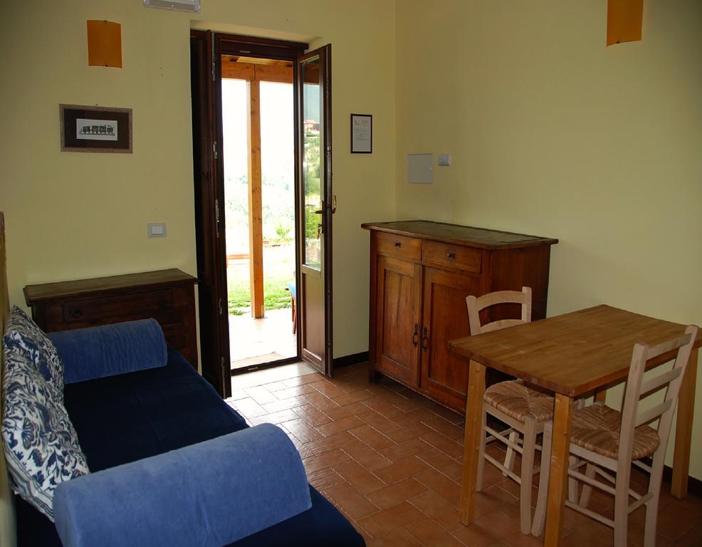 La Casa Nettarina Guest House Poggio Mirteto Ruang foto